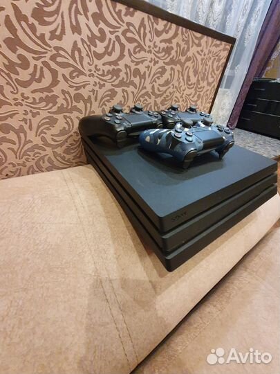 Sony playstation 4 pro 1tb
