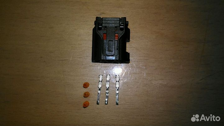 Разъёмы датчика положения кузова Subaru