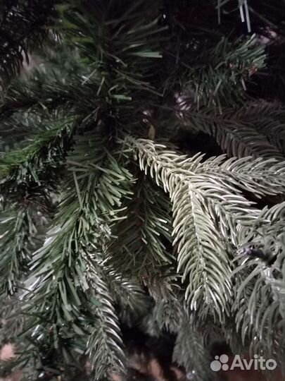 Елка искусственная 180 бу