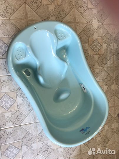 Ванночка для купания с горкой и термометром