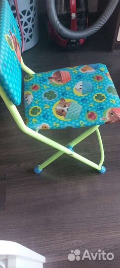 Детский стол и стул