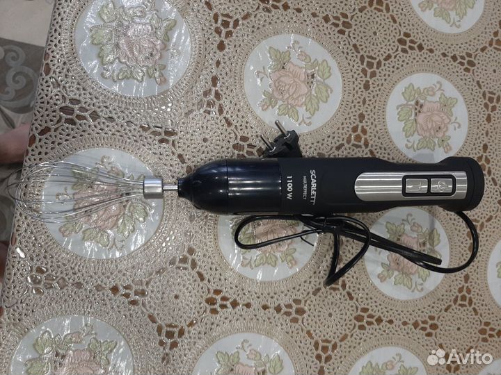 Продам новый погружной блендер Scarlett SC-HB42F61