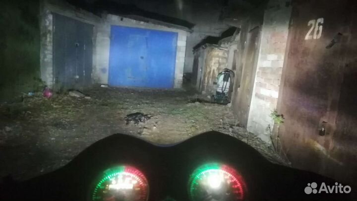 Скутер 150 кубов