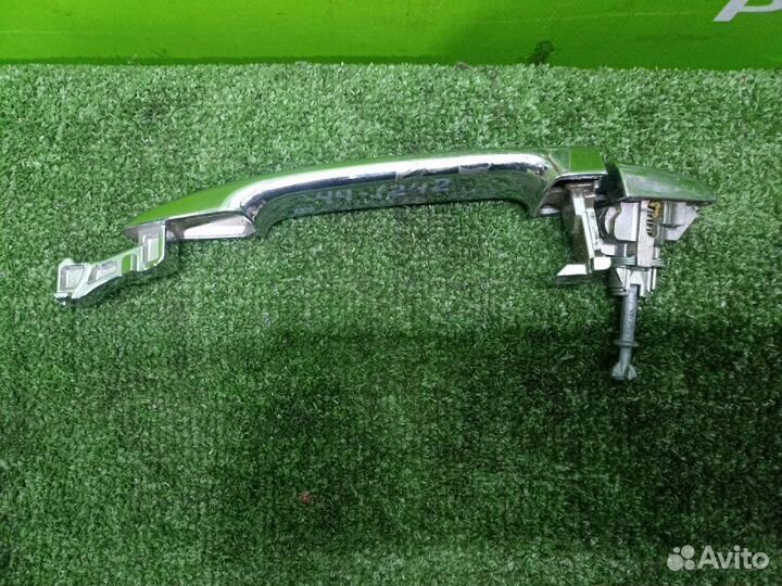 Ручка двери внешняя toyota alphard MNH10 1mzfe Перед. Прав