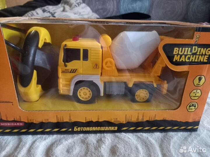 Бетономешалка на пульте управления