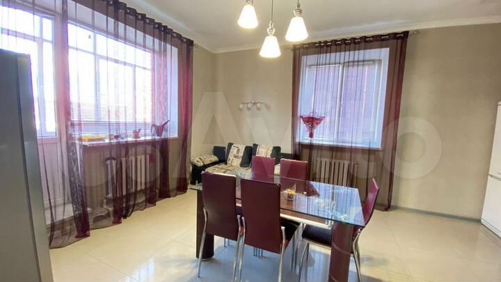 Дом 166,7 м² на участке 6 сот.