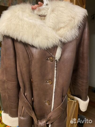 Дубленка натуральная женская короткая 44