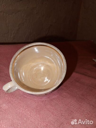 Сахарница и маленькая кофейная чашечка