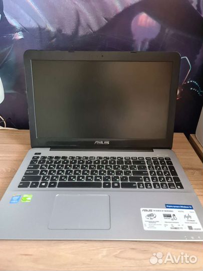 Ноутбук Asus x555l