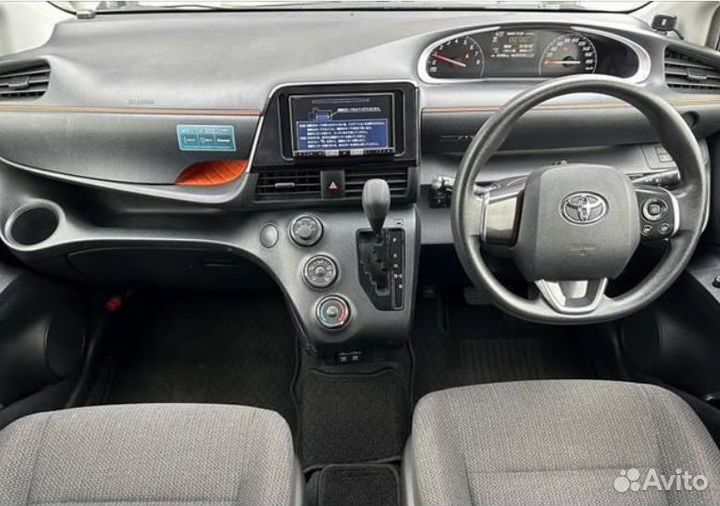 Toyota Sienta 1.5 CVT, 2020, 66 420 км