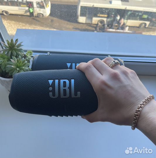 JBL колонки