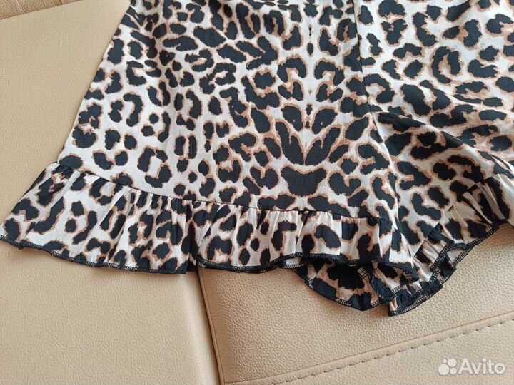 Шорты леопардовые 46