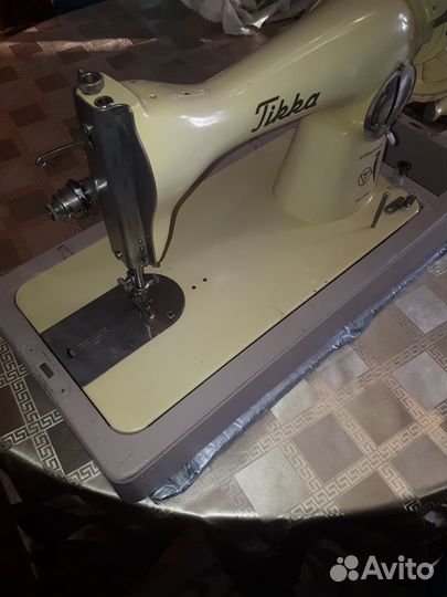 Швейная машинка ручная