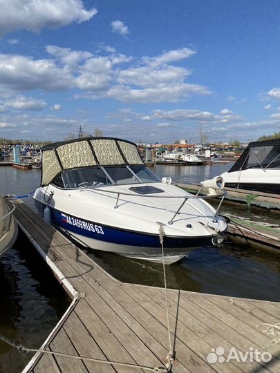 Продам катер Bayliner 212