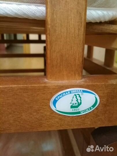 Кровать детская, дерево