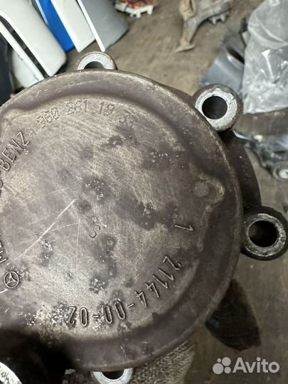 Крышка кпп Mercedes Actros MP3 9602611933