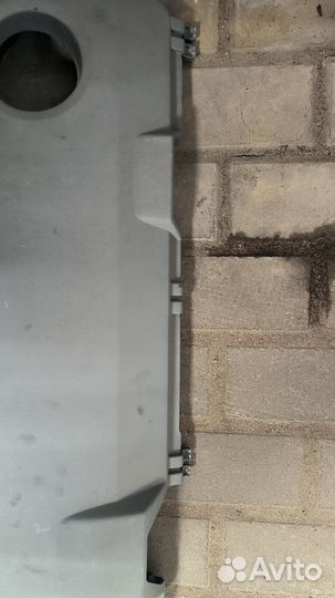 Крышка двигателя xc90 d5