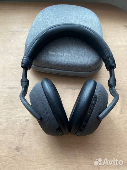 Беспроводные наушники Bowers & Wilkins PX7 Б/У