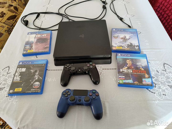 Sony PS4 slim 1tb