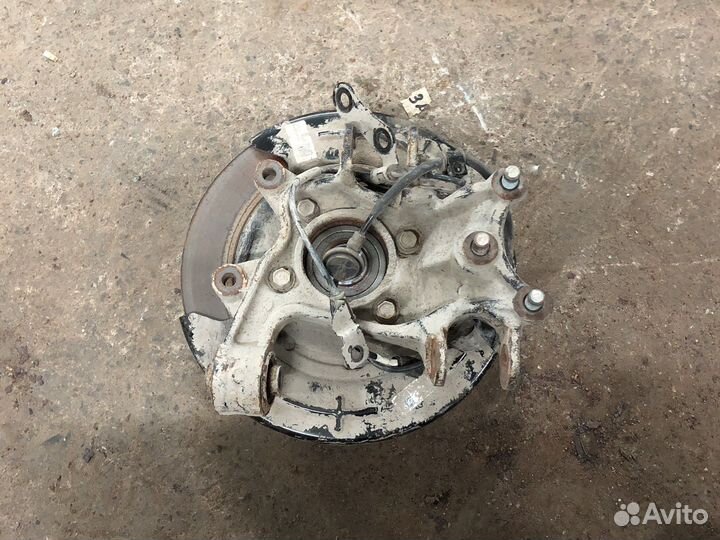 Kia sportage 4 кулак задний левый