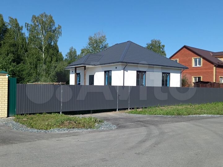 Дом 90 м² на участке 9,7 сот.