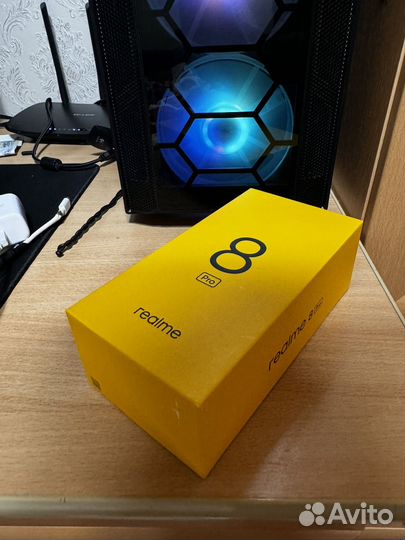 realme 8 Pro, 6/128 ГБ