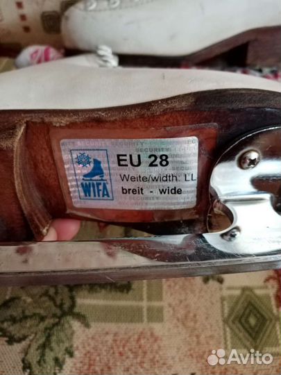 Фигурные коньки wifa 28LL