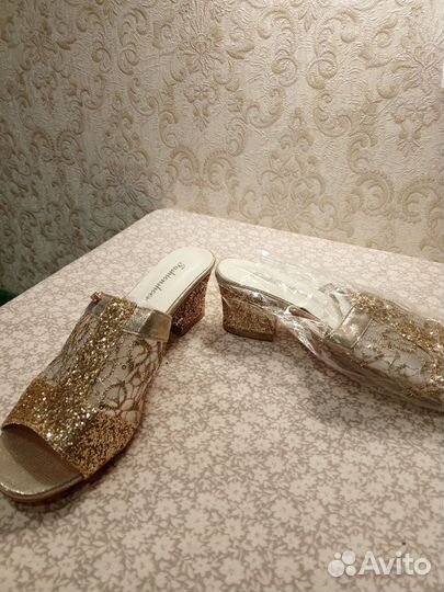 Босоножки 41