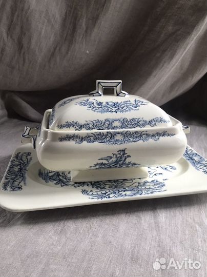 Террин и блюдо Франция