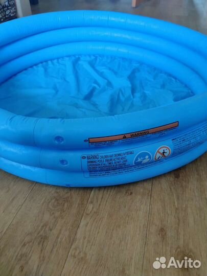 Детский надувной бассейн