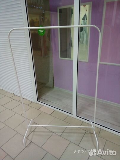 Стойки вешало для одежды