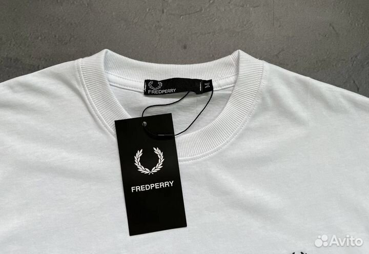 Футболка fred perry белая