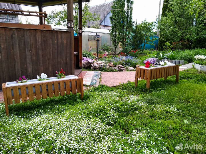 Кашпо и шпалеры для цветов и вьющихся растений