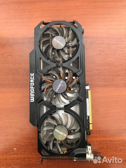 Продаю б/у Видеокарту Gigabyte GeForce GTX 770