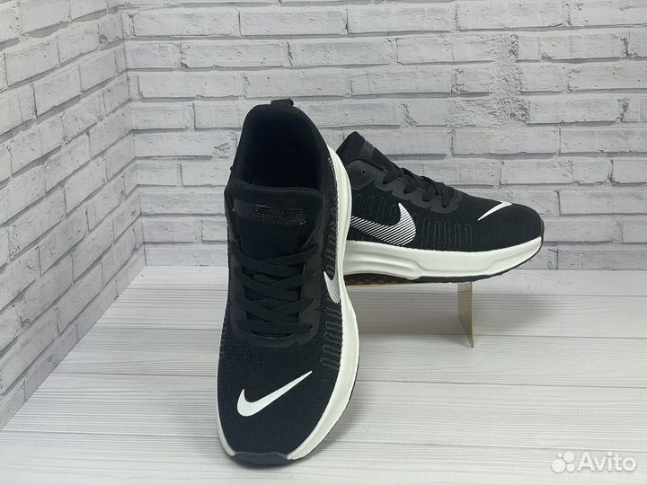 Кроссовки Nike zoomx