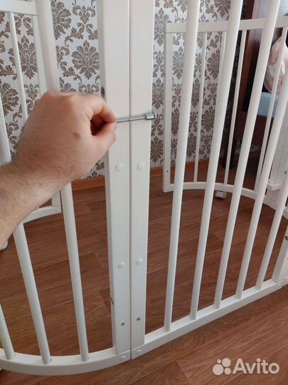 Детская кроватка с матрасом и бортиками