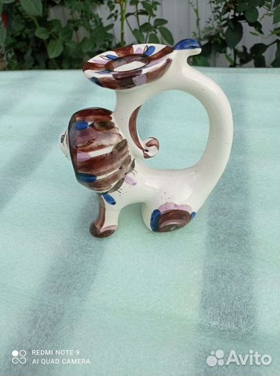 Фарфоровый подсвечник Лев зик