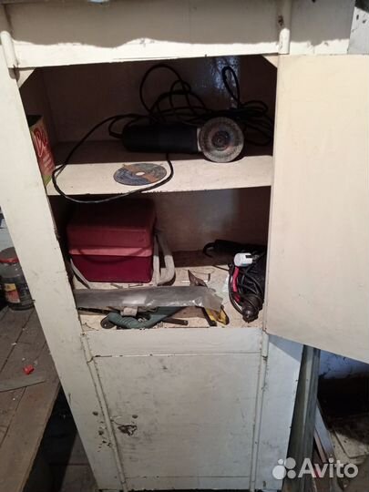 Сейф металлический