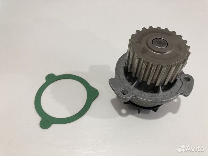 Водяной насос для автомобиля