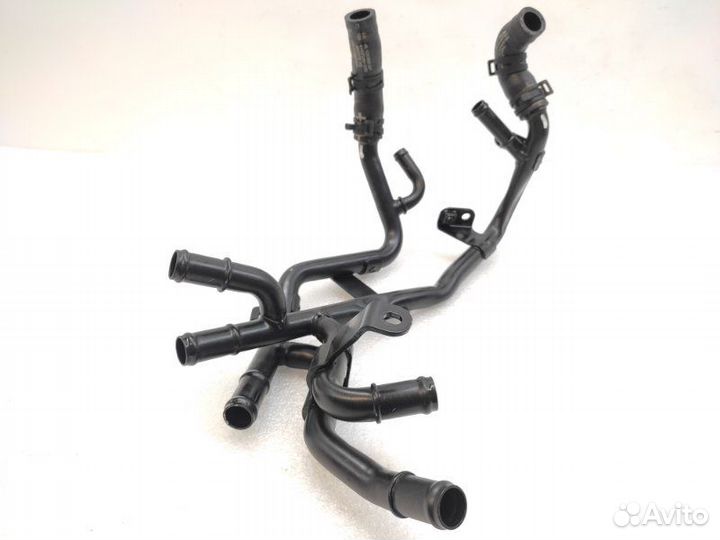 Трубка системы охлаждения Audi Q5 FY 2.0 DET 2019