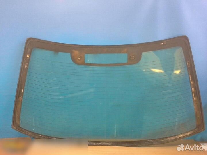 Стекло заднее Honda Legend 2006