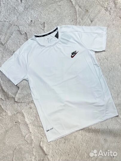 Футболка Nike dri fit