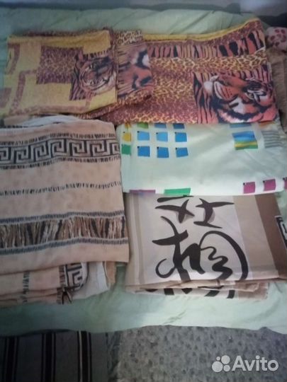 Одеяла. Подушка. Постельное
