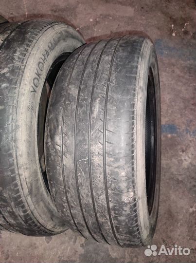 Yokohama BluEarth E70 215/55 R17 94V