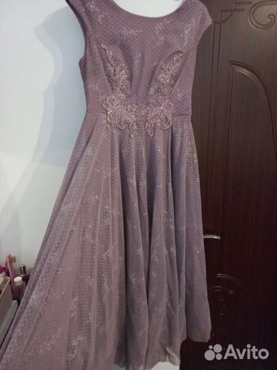 Вечернее платье длина миди