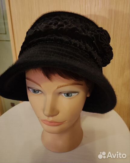 Женская зимняя шапка демисезонная соломеная шляпка