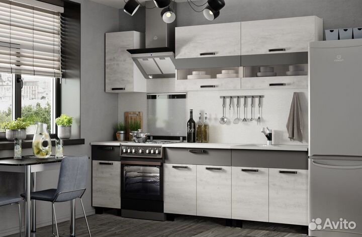 Кухонный гарнитур 2.0м