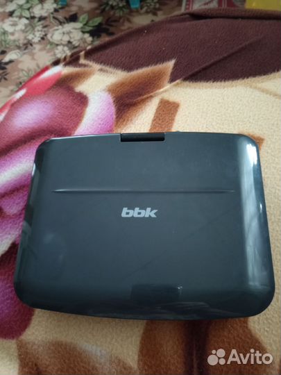 Портативный видеопроигрыватель, телевизор