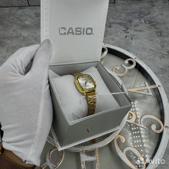 Часы Casio женские