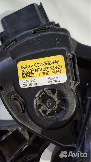 Педаль газа Ford Transit 2.2L